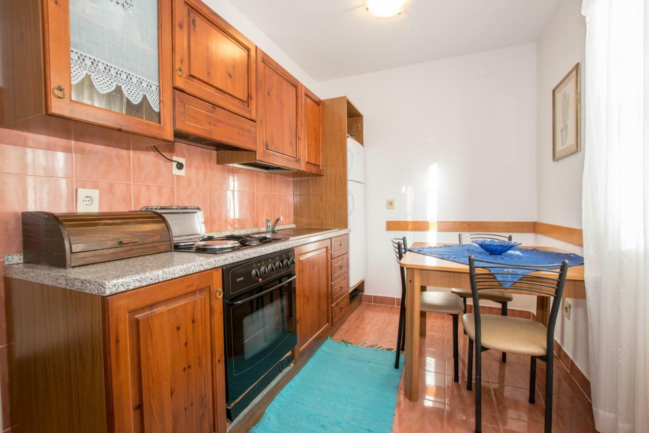Apartments Mirjana بولا المظهر الخارجي الصورة