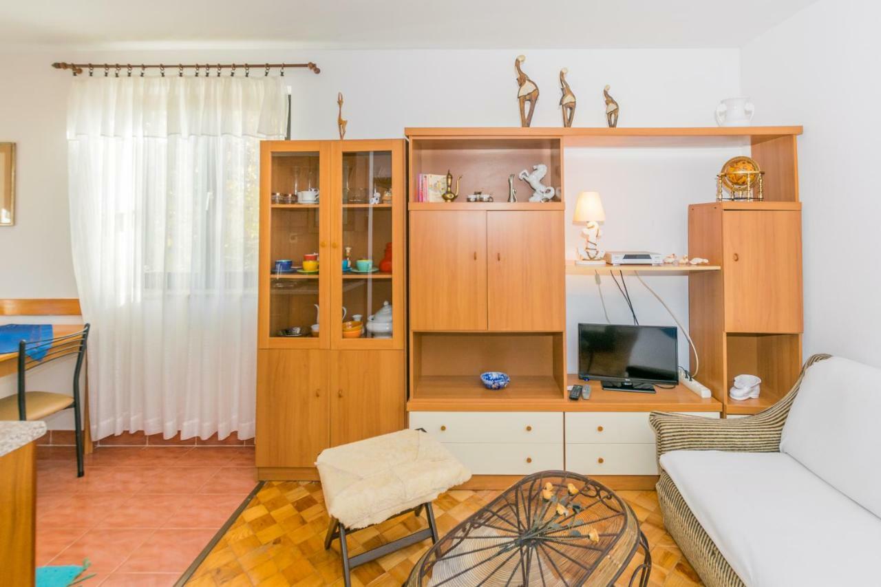 Apartments Mirjana بولا المظهر الخارجي الصورة