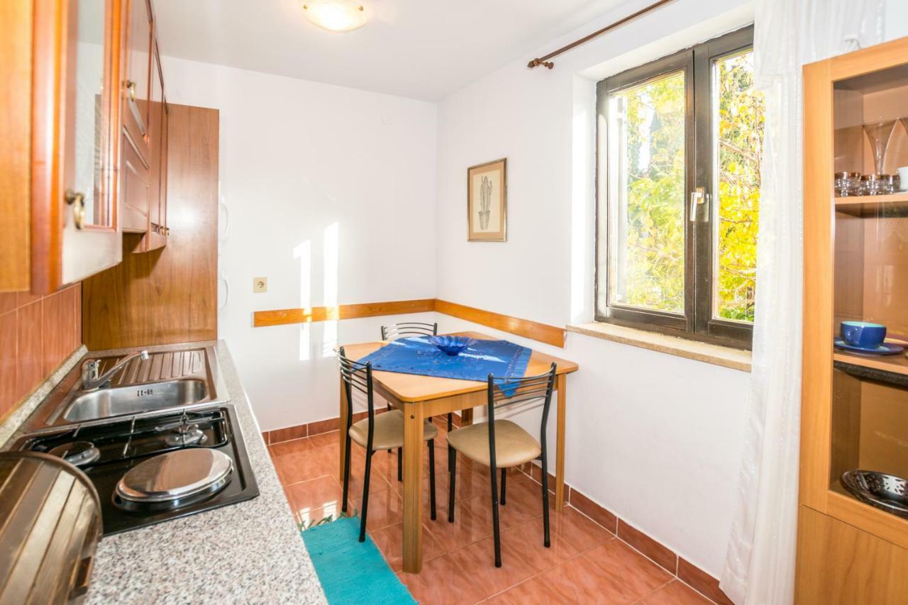 Apartments Mirjana بولا المظهر الخارجي الصورة